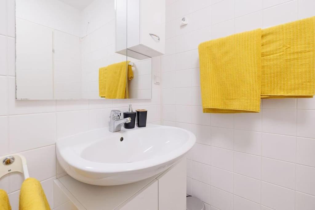 New! Cozy & Lovely Home In The 3Rd District Vídeň Exteriér fotografie
